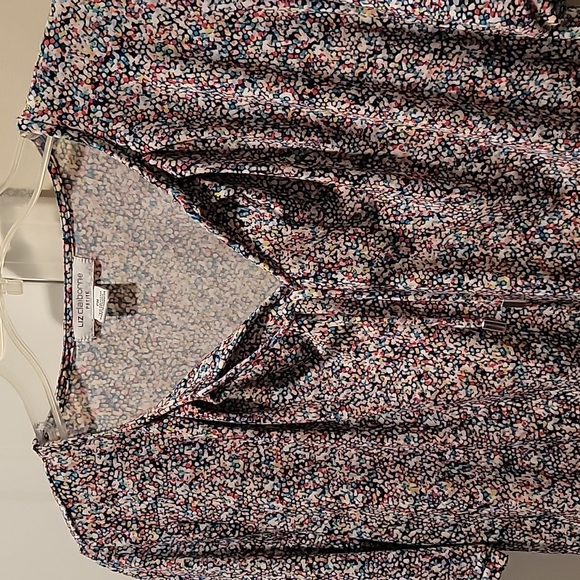 Liz Claiborne black red and white blouse - Picture 3 of 4